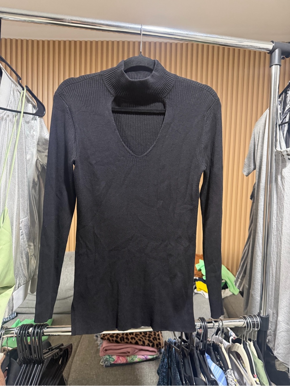 Ellen Tracy Black Cutout Ribbed Long-Sleeve Top S #205